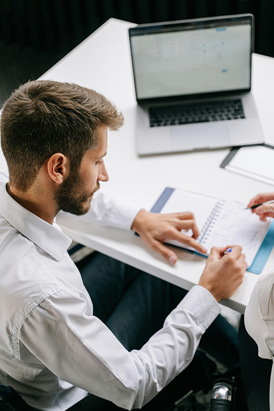 Kontakt Globus Regnskapsservice